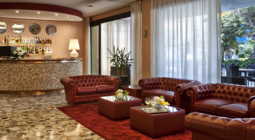 Litoraneo Suite Hotel Ρίμινι Εστιατόριο φωτογραφία